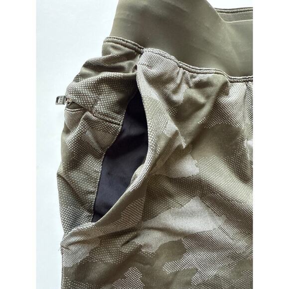 Lululemon T.H.E. Short 9" *Linerless Mens L Variegated Mesh Camo Max Dark Olive - Picture 6 of 14